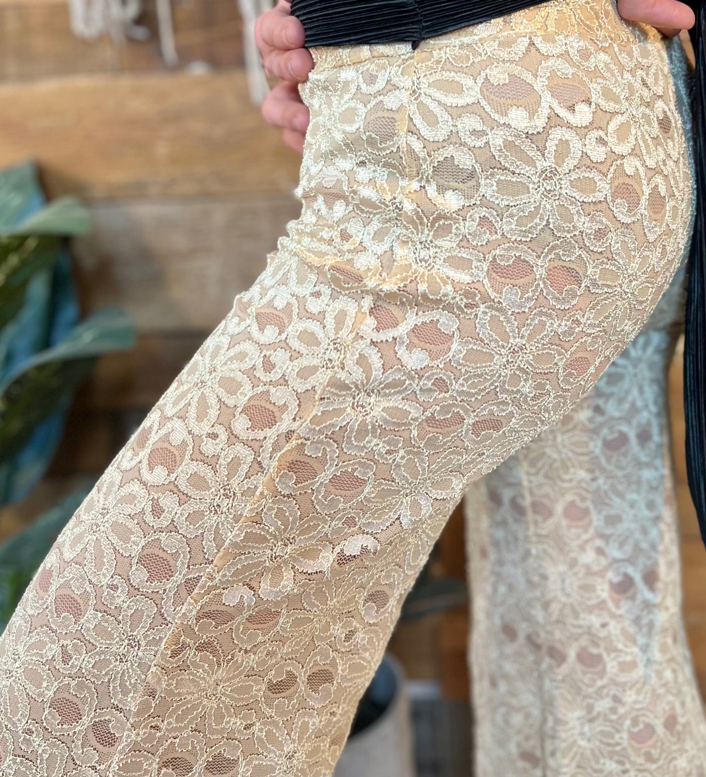 Goldilocks Lace Pant