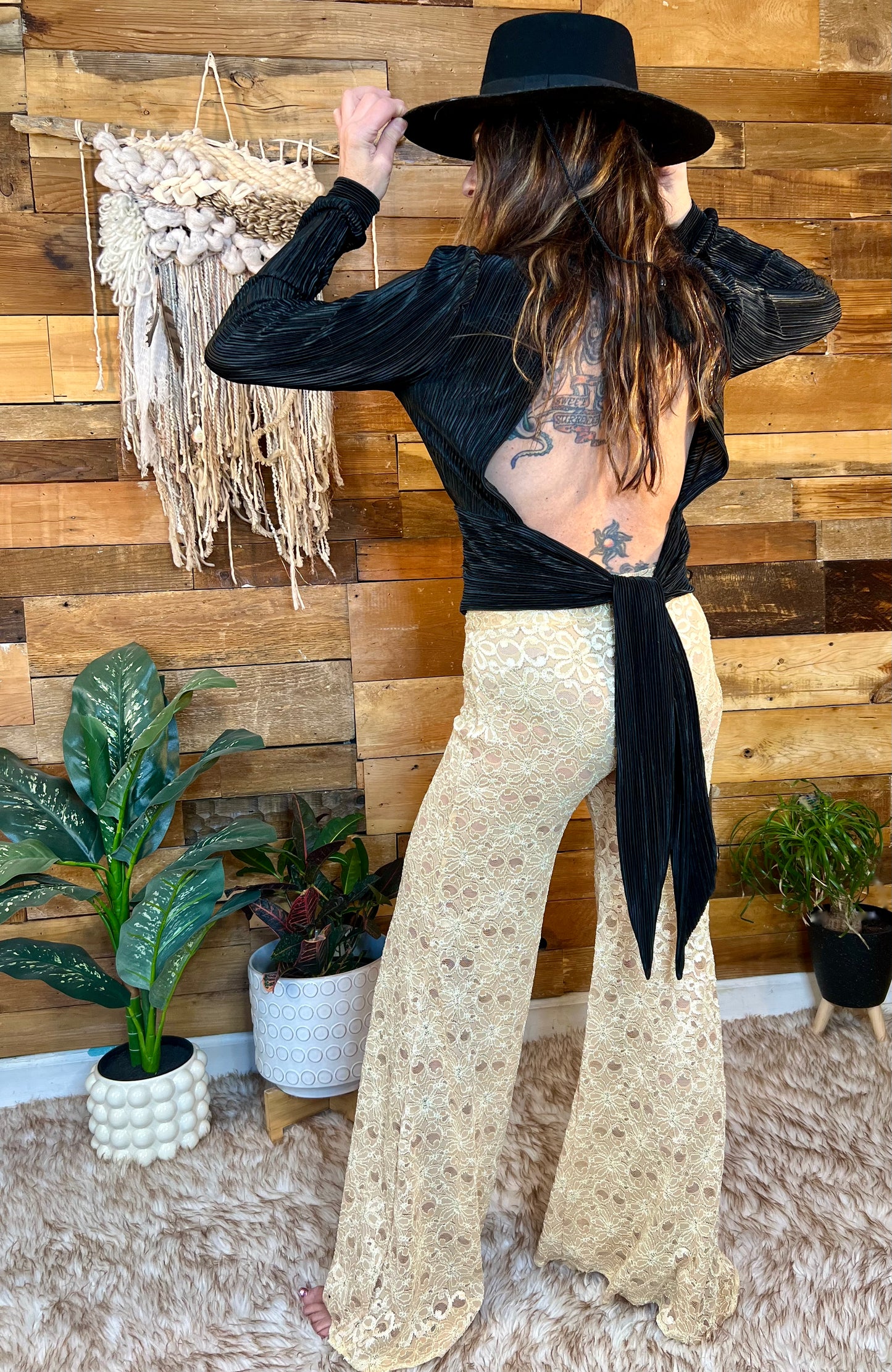 Goldilocks Lace Pant
